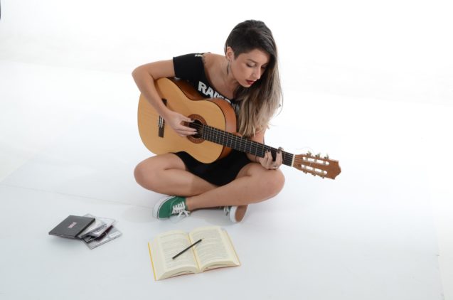guitar lessons for adults NYC